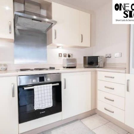 Cosy 2 Bedroom Apartment By One Choice Stays Serviced Accommodation Birmingham - City Centre - Wifi المظهر الخارجي الصورة